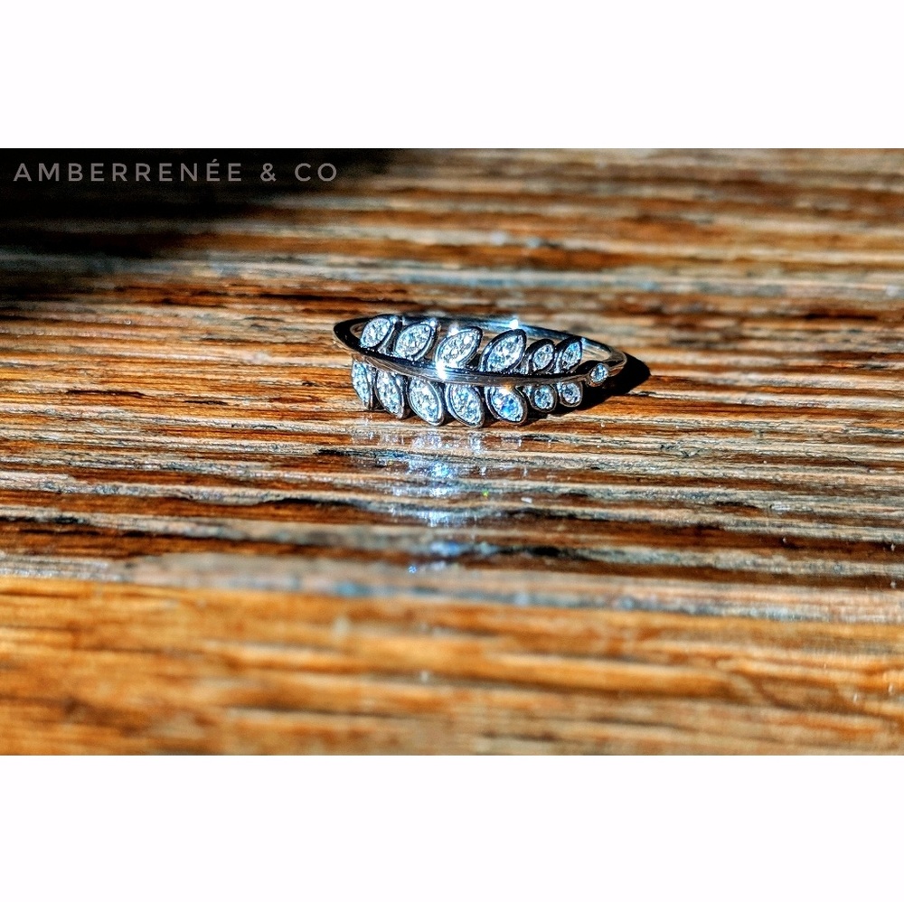 Sterling Silver Leaf Ring Bijoux Dainty Petite